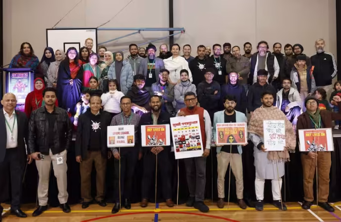 সিডনিতে ‘রক্তাক্ত জুলাই ভুলি নাই’ অনুষ্ঠান: জুলাই অভ্যুত্থানের নিহতদের স্মরণ করল জুলাই সলিডারিটি অস্ট্রেলিয়া