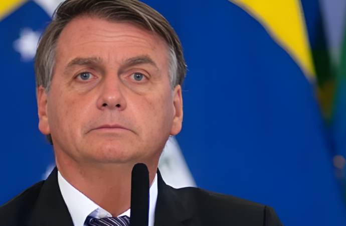 ২৭ বছরের সাজা এড়াতে পালানোর চেষ্টায় ব্রাজিলের সাবেক প্রেসিডেন্ট গ্রেপ্তার—রাজনীতিতে নতুন ঝড়