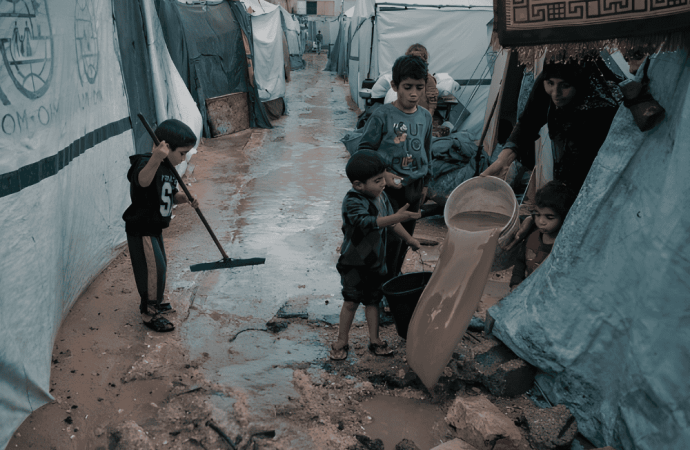 Heavy flooding sweeps through Gaza’s tent camps, field hospital closed, thousands face harsh winter with worn-out shelters and blocked aid