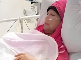 সিসিইউতে নেওয়া হলো খালেদা জিয়াকে
