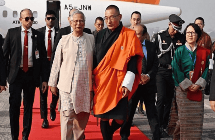 দুদিনের রাষ্ট্রীয় সফরে ঢাকায় ভুটানের প্রধানমন্ত্রী লিয়োনচেন শেরিং টোবগে