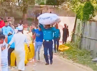  পূবাইল থানার মোল্লা মো. খালিদ হোসেনের সাহসী পদক্ষেপ