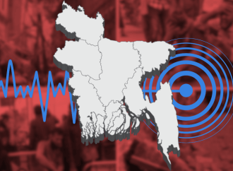৩০ বছরের মধ্যে সবচেয়ে শক্তিশালী ভূমিকম্প, রাজধানীসহ দেশজুড়ে ভবনে ফাটল ও হুড়োহুড়িতে শত শত আহত