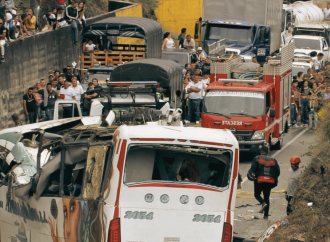 Tragedy in Colombia: School bus crash k’ills 17