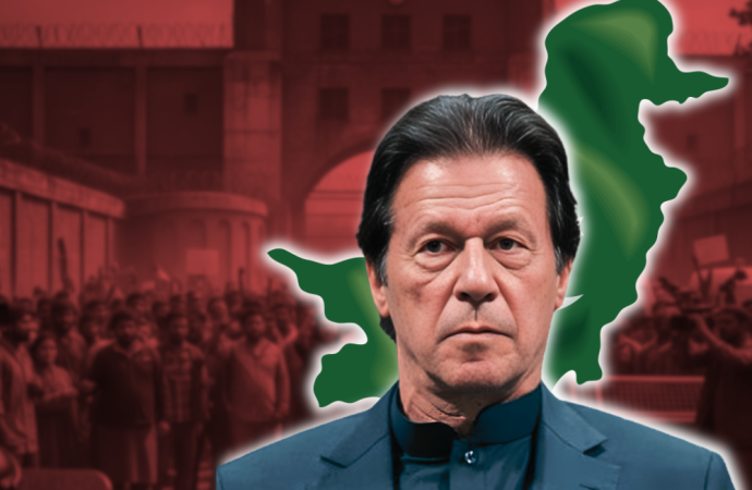 সন্ত্রাসবিরোধী আইনে মামলা ইমরান খানের বোনদের বিরুদ্ধে, গুরুতর অভিযোগে অস্থির রাজনীতি