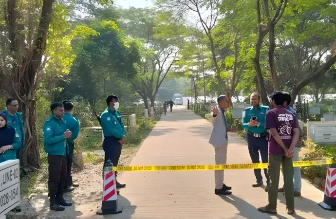 অবশেষে নাম পেলেন ৮ বেওয়ারিশ শহিদ