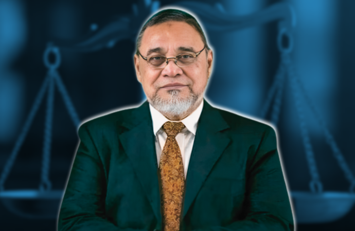 প্রধান নির্বাচন কমিশনারের বিরুদ্ধে আদালত অবমাননার রুল জারি করেছেন হাইকোর্ট