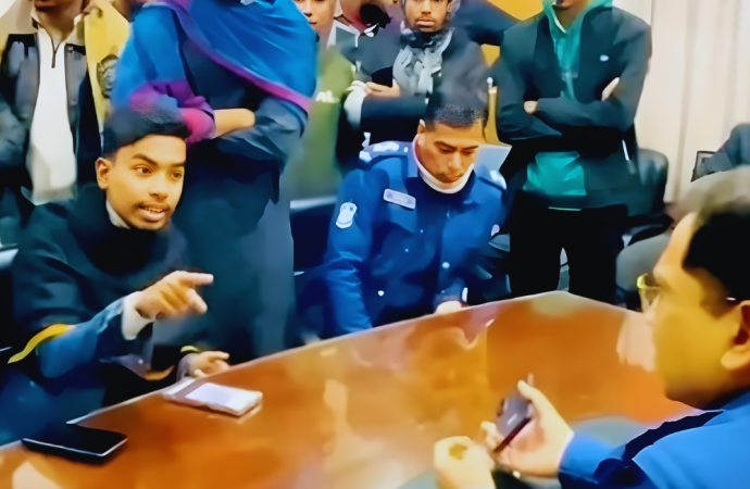 ওসির সঙ্গে ঔদ্ধত্যপূর্ণ আচরণের অভিযোগ: হবিগঞ্জে সেই মাহদী হাসানের জামিন মঞ্জুর