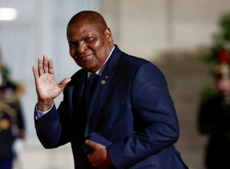 মধ্য আফ্রিকা প্রজাতন্ত্রের প্রেসিডেন্ট নির্বাচনে তোয়াদারা’র হ্যাটট্রিক জয়