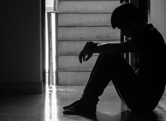 বাংলাদেশে আত্মহত্যার ভয়াবহ চিত্র: দৈনিক গড়ে ৪১টি প্রাণহানি