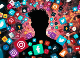 প্রজন্মের সুরক্ষায় কঠোর স্পেন: ১৬ বছরের নিচে সোশ্যাল মিডিয়া নিষিদ্ধের পথে