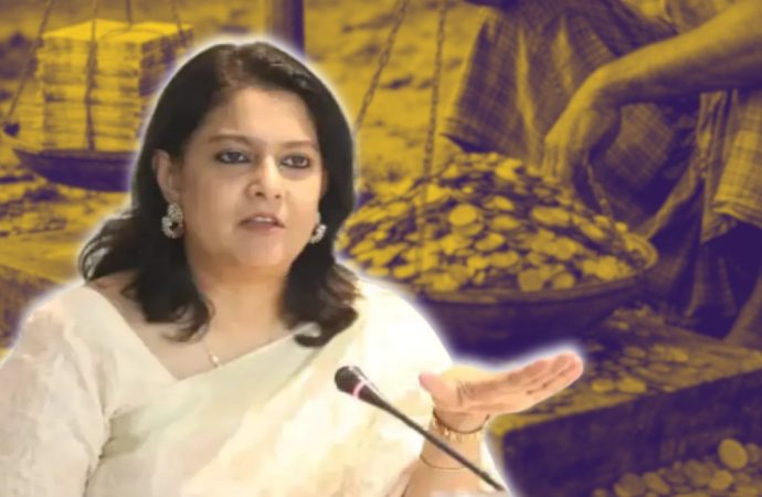 সাবেক দুদক চেয়ারম্যানের মেয়ের সম্পদ বিবরণীতে বড় হ্রাস — ২০২৪ সালে ২.৪৫ কোটি থেকে ২০২৫-এ ১.৩৩ কোটিতে নেমেছে