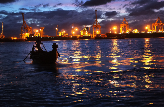 চট্টগ্রাম বন্দর অচল করার সুদূরপ্রসারী ষড়যন্ত্র: বেরিয়ে আসছে চাঞ্চল্যকর তথ্য