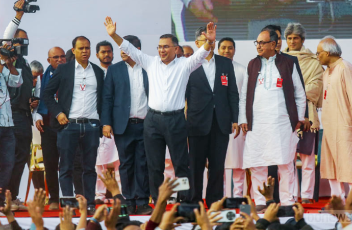 ঢাকায় তারেক রহমানের হাইভোল্টেজ প্রচারণা: আজ ৬ আসনে জনসভা