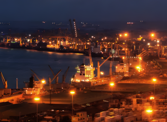 চট্টগ্রাম বন্দরে আবারও অনির্দিষ্টকালের ধর্মঘট: চার দফা দাবিতে অনড় শ্রমিকরা