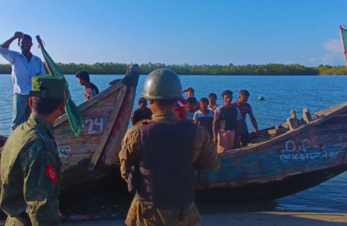 মিয়ানমারের বিদ্রোহী গোষ্ঠী আরাকান আর্মির হাতে আটক ৭৩ বাংলাদেশি জেলে মুক্তি পাচ্ছেন