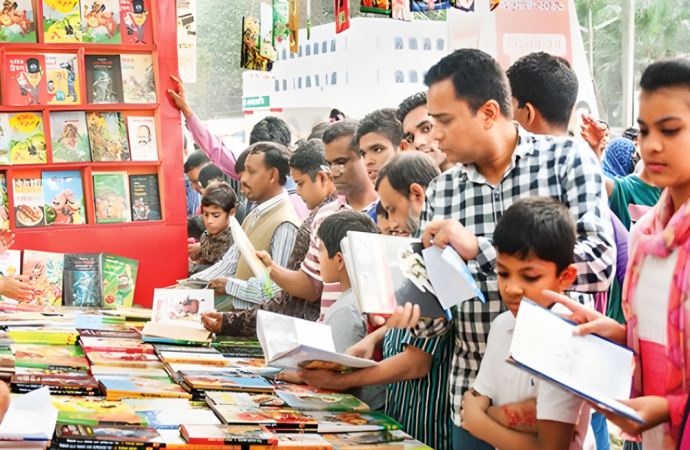 ২৫ ফেব্রুয়ারি শুরু হচ্ছে অমর একুশে বইমেলা: প্রকাশকদের স্টল ভাড়া শতভাগ মওকুফ