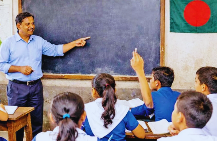 পুরো রমজান মাসজুড়ে প্রাথমিক ও মাধ্যমিক স্কুল বন্ধ ঘোষণা: প্রজ্ঞাপন জারি