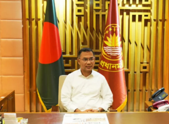 মাঠ প্রশাসন ঢেলে সাজানোর নির্দেশ প্রধানমন্ত্রীর: জনসেবা নিশ্চিত করাই মূল লক্ষ্য