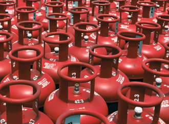 ১২ কেজি এলপি গ্যাসের দাম কমলো ১৫ টাকা: নতুন দাম কার্যকর আজ থেকেই