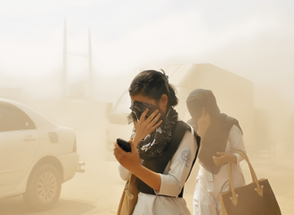 বায়ুদূষণে আজ বিশ্বচ্যাম্পিয়ন ঢাকা: বাতাসের মান ‘খুব অস্বাস্থ্যকর’ পর্যায়ে