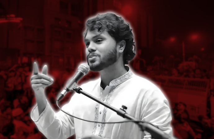 শহীদ ওসমান হাদির পরিবারকে ফ্ল্যাটের চাবি ও দলিল বুঝিয়ে দিলেন প্রধান উপদেষ্টা