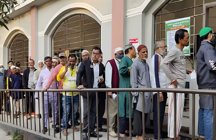 পছন্দের প্রতীকে ভোট দেওয়া হলো না আবু সাঈদের: কেন্দ্রের ভেতর হঠাৎ অসুস্থ হয়ে মৃত্যু