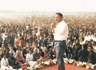 খুলনা থেকে যশোরে তারেক রহমান: উত্তাল জনসমুদ্রে পরিবর্তনের ডাক