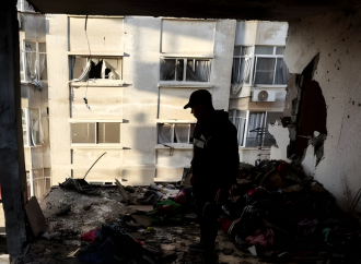 গাজায় ইসরায়েলি হামলা: শিশুসহ ২৩ ফিলিস্তিনি নিহত, আন্তর্জাতিক উদ্বেগ