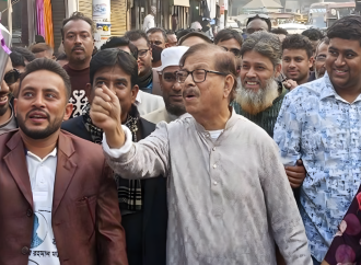 ঢাকা-১৮ আসন থেকে মাহমুদুর রহমান মান্নার প্রার্থিতা প্রত্যাহার: কারণ ও প্রেক্ষাপট