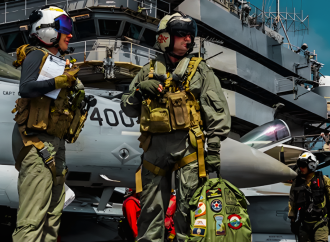 মধ্যপ্রাচ্যে যুদ্ধের দামামা: ইরানে সপ্তাহব্যাপী সামরিক অভিযানের প্রস্তুতি নিচ্ছে যুক্তরাষ্ট্র