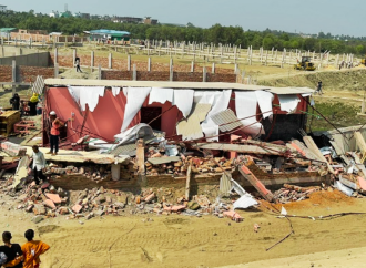 কক্সবাজার নদী বন্দরে আবারও চলছে অবৈধ দখলের মহোৎসব: উচ্ছেদ অভিযানের সুফল নিয়ে প্রশ্ন