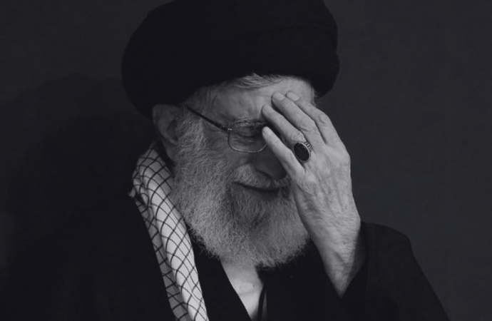 অপারেশন এপিক ফিউরি’: মার্কিন-ইসরায়েলি যৌথ হামলায় খামেনি ও তাঁর পরিবারের ৩ সদস্য নিহত