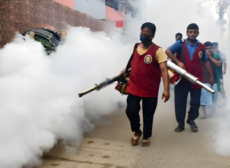 মশা নিয়ন্ত্রণে ঢাকা উত্তর সিটি কর্পোরেশনের সাড়াশি অভিযান: দিনে ৩ বার ওষুধ প্রয়োগের সিদ্ধান্ত