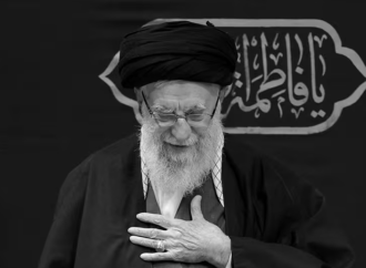 ইরানের প্রয়াত সর্বোচ্চ ধর্মীয় নেতা আয়াতুল্লাহ আলী খামেনিকে তার জন্মভূমি মাশহাদেই সমাহিত করার চূড়ান্ত সিদ্ধান্ত