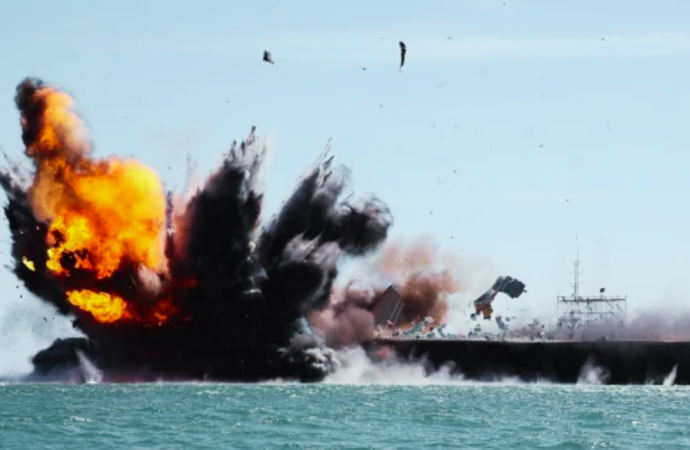 ইরানের অভ্যন্তরে দুই হাজার লক্ষ্যবস্তুতে ভয়াবহ হামলা এবং ১৭টি যুদ্ধজাহাজ ধ্বংসের দাবি জানাল যুক্তরাষ্ট্র