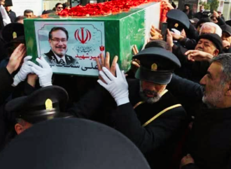 তেহরানে আলী শামখানির জানাজা সম্পন্ন; অশ্রু আর ভালোবাসায় শেষ বিদায় দিলেন ইরানিরা