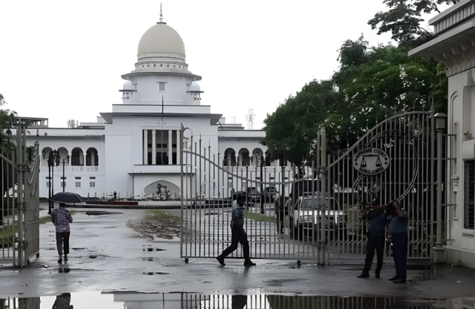 তত্ত্বাবধায়ক সরকার ব্যবস্থা বহালের পূর্ণাঙ্গ রায় প্রকাশ করেছে আপিল বিভাগ; দেশের রাজনীতিতে নতুন অধ্যায়ের সূচনা