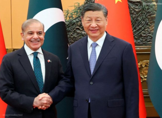 প্রেসিডেন্ট আসিফ আলী জারদারির চীন সফরকালে পানি শোধন, কৃষি প্রযুক্তি এবং চা শিল্পে সহযোগিতা জোরদারে তিনটি পৃথক সমঝোতা স্মারক (এমওইউ) স্বাক্ষর করেছে চীন ও পাকিস্তান।