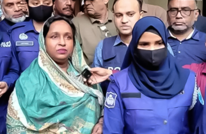 বৈষম্যবিরোধী ছাত্র আন্দোলনের সময় সংঘটিত দুই হত্যা মামলায় নারায়ণগঞ্জের সাবেক মেয়র সেলিনা হায়াৎ আইভীকে জামিন দিয়েছেন হাইকোর্ট।