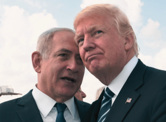 বর্তমানে মার্কিন যুক্তরাষ্ট্রে অবস্থানরত ব্রিটিশ রাজা চার্লস বিতর্কিত জেফরি এপস্টিন কেলেঙ্কারির ভুক্তভোগীদের সঙ্গে দেখা করার কোনো পরিকল্পনা রাখেননি বলে বিবিসিতে প্রকাশিত এক প্রতিবেদনে জানানো হয়েছে।