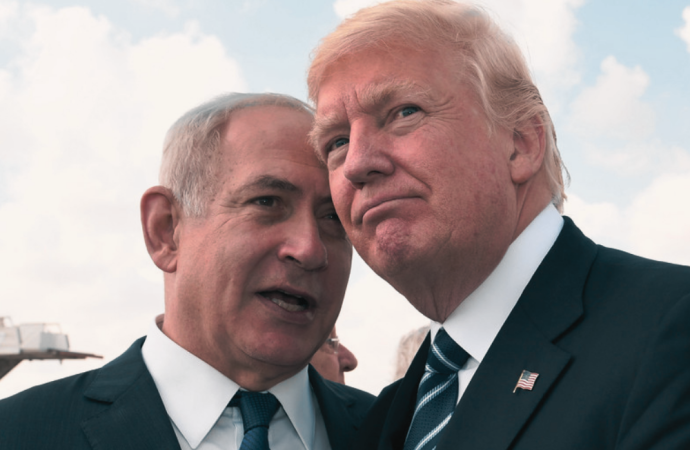 বর্তমানে মার্কিন যুক্তরাষ্ট্রে অবস্থানরত ব্রিটিশ রাজা চার্লস বিতর্কিত জেফরি এপস্টিন কেলেঙ্কারির ভুক্তভোগীদের সঙ্গে দেখা করার কোনো পরিকল্পনা রাখেননি বলে বিবিসিতে প্রকাশিত এক প্রতিবেদনে জানানো হয়েছে।