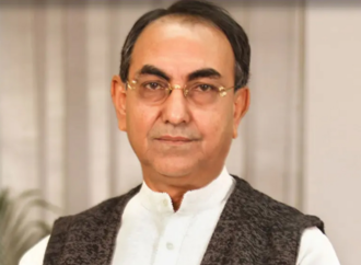 বিএনপির স্থায়ী কমিটির সদস্য মির্জা আব্বাসকে উন্নত চিকিৎসার লক্ষ্যে সিঙ্গাপুর থেকে মালয়েশিয়ায় স্থানান্তর করা হয়েছে; বর্তমানে তিনি সেখানে বিশেষজ্ঞ চিকিৎসকদের নিবিড় পর্যবেক্ষণে রয়েছেন।