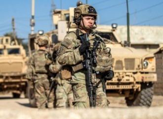 ইরান ও ইসরায়েলের মধ্যকার চলমান চরম উত্তেজনার প্রেক্ষাপটে আঞ্চলিক নিরাপত্তা নিশ্চিত করতে মধ্যপ্রাচ্যে অতিরিক্ত আরও কয়েক হাজার সেনা মোতায়েনের চূড়ান্ত ঘোষণা দিয়েছে মার্কিন প্রতিরক্ষা দপ্তর পেন্টাগন।