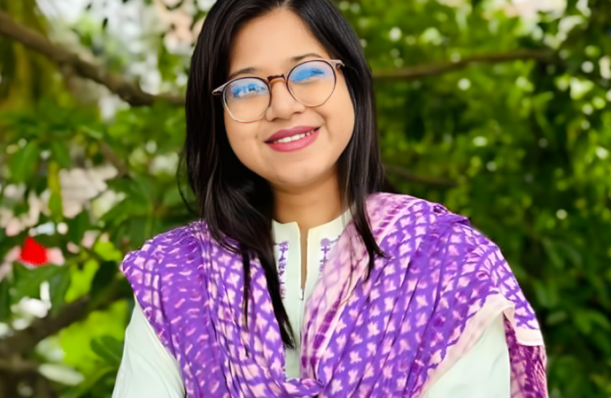 ত্রয়োদশ জাতীয় সংসদের সংরক্ষিত নারী আসনে এনসিপি (NCP) নেত্রী মনিরা শারমিনের মনোনয়নপত্র বাতিল করেছে নির্বাচন কমিশন (ইসি)।