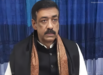 সাবেক সংসদ সদস্য শামীম ওসমানসহ ১২ আসামির বিরুদ্ধে অভিযোগ গঠনের আদেশের জন্য আগামী ৫ মে দিন ধার্য করেছেন আন্তর্জাতিক অপরাধ ট্রাইব্যুনাল।