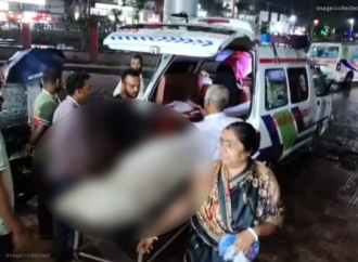 মাত্র ২০০ টাকার জন্য অক্সিজেন মাস্ক খুলে নেওয়ায় রোগীর মৃত্যুর অভিযোগ; উত্তাল শেবাচিম