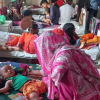 সারাদেশে হামের প্রাদুর্ভাব ভয়াবহ আকার ধারণ করেছে। গত ২৪ ঘণ্টায় হাম ও এর উপসর্গ নিয়ে আরও ১৭ শিশুর মৃত্যু হয়েছে এবং নতুন করে হাসপাতালে ভর্তি হয়েছে ১ হাজার ৪৫৬ জন।