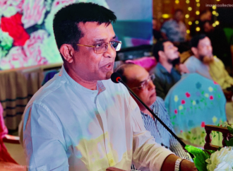 বর্তমানে স্বেচ্ছাসেবক দলের শীর্ষ পদের দৌড়ে সবচেয়ে বেশি আলোচনায় রয়েছেন বর্তমান কমিটির সিনিয়র সহ-সভাপতি ইয়াসিন আলী।
