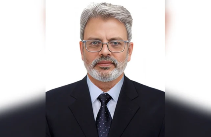 ব্যক্তিগত কারণ দেখিয়ে ঢাবি প্রক্টরের পদত্যাগ